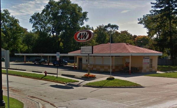 A&W Restaurant - Clawson - 303 S Main St 0 (newer photo)